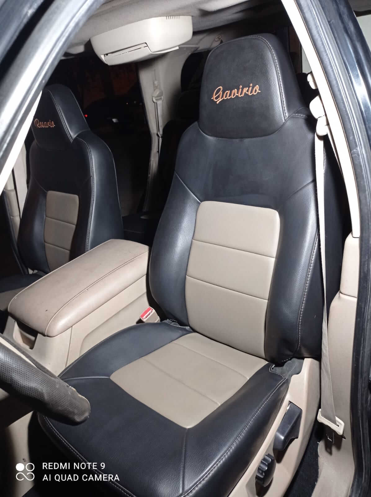 MOFLES Y TAPICERÍA MB  -  TAPICERIA AUTOMOTRIZ