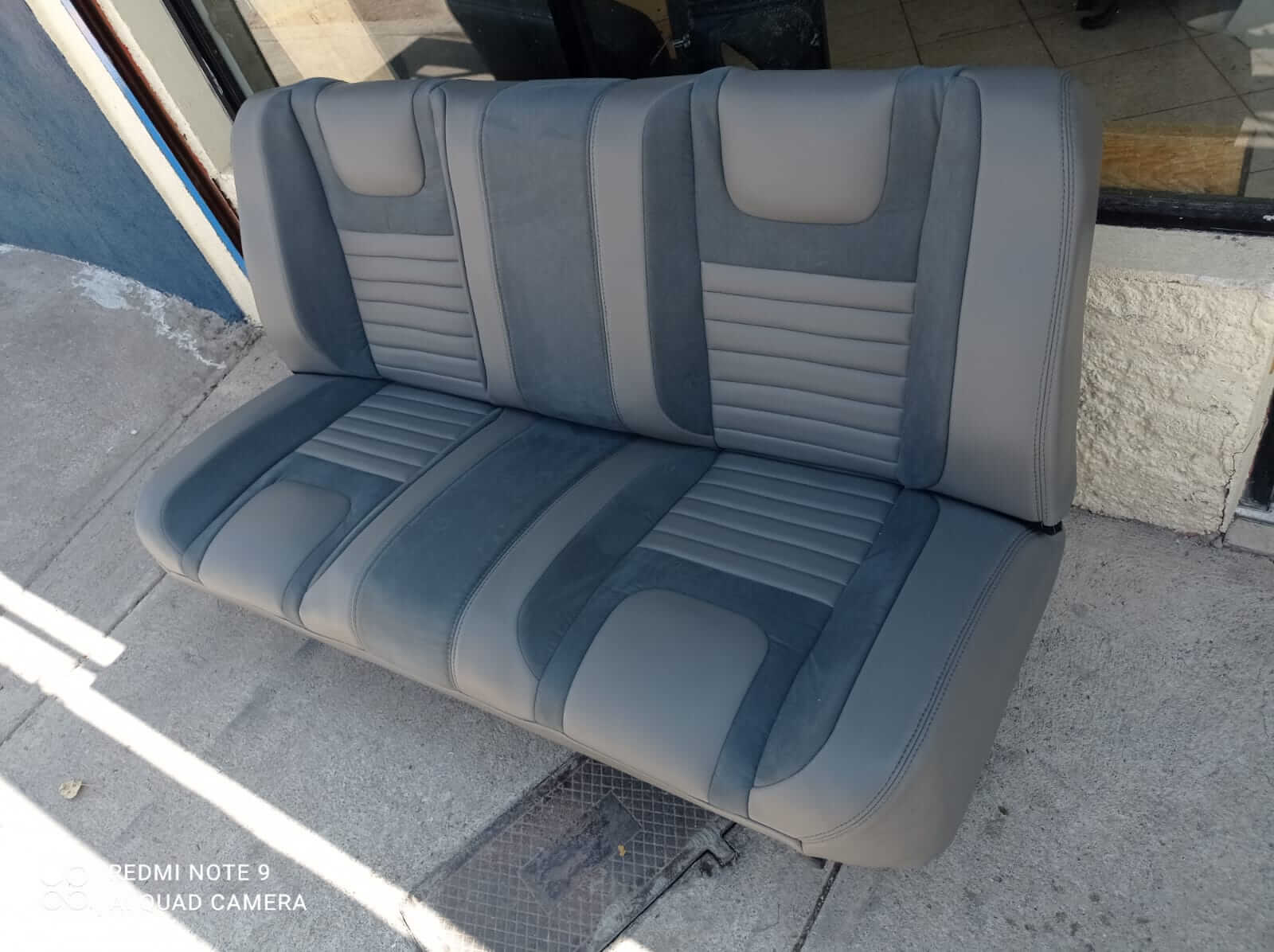 MOFLES Y TAPICERÍA MB  -  MATERIALES RESISTENTES