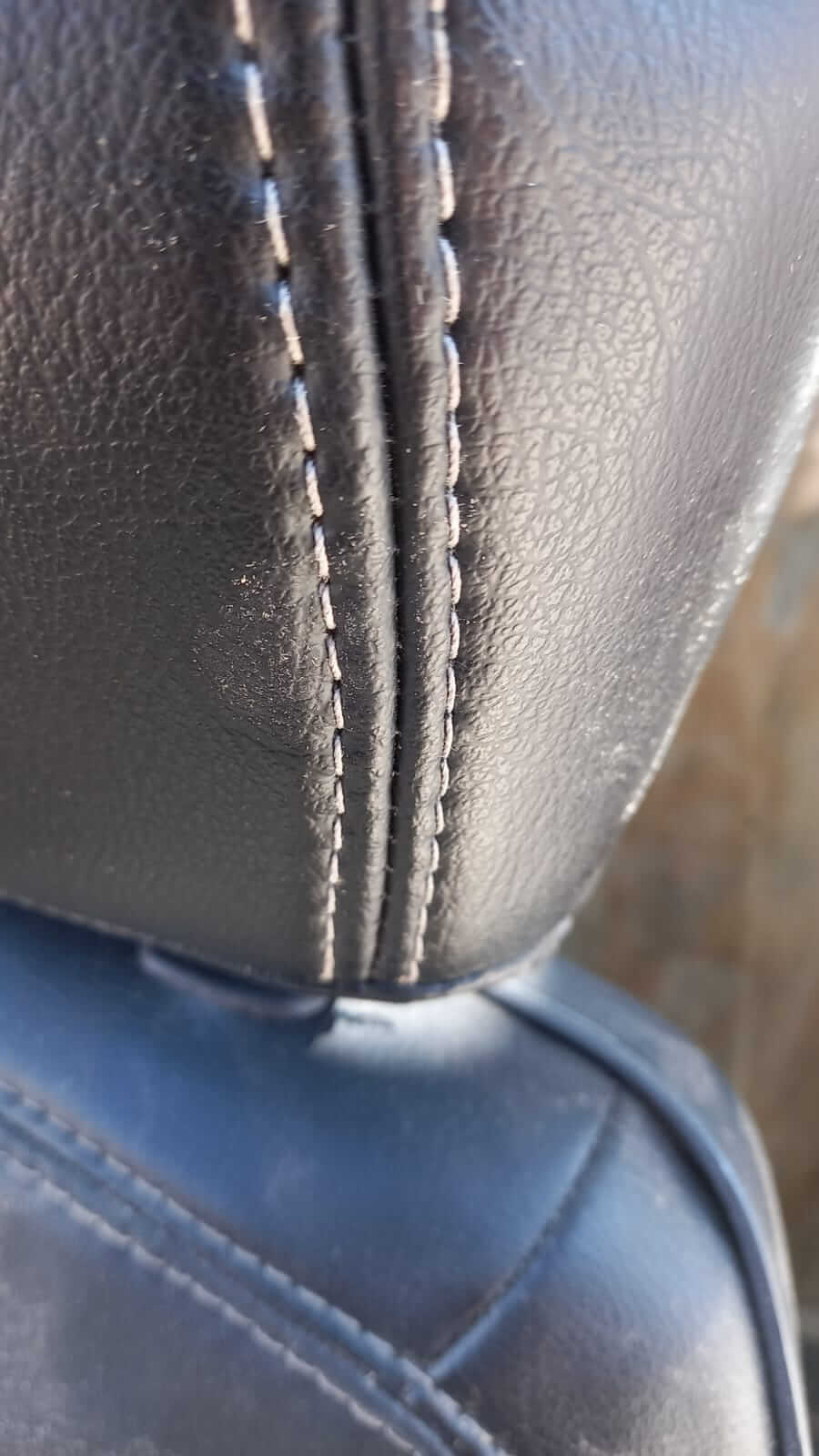 MOFLES Y TAPICERÍA MB  -  COSEMOS TAPICERIA