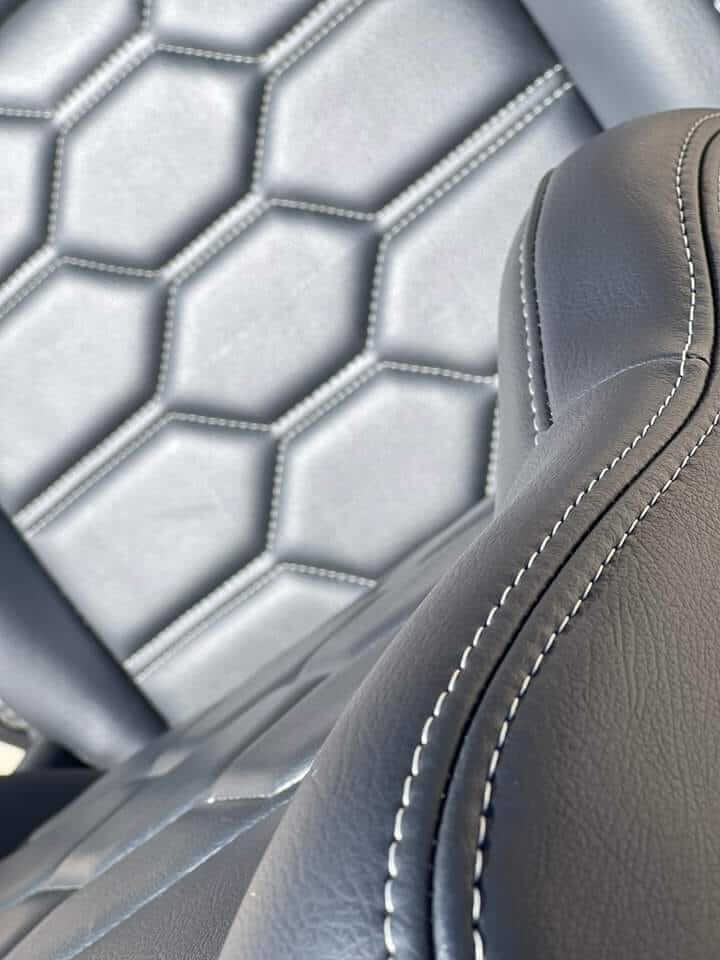 MOFLES Y TAPICERÍA MB  -  SERVICIOS GARANTIZADOS