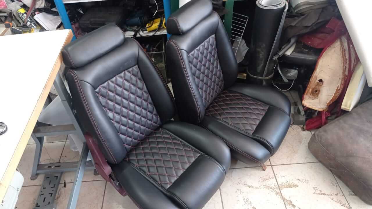 MOFLES Y TAPICERÍA MB  -  TAPIZ PARA AUTOS DEPORTIVOS