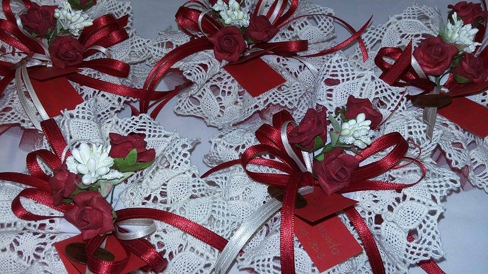 bomboniere con fiocco rosso