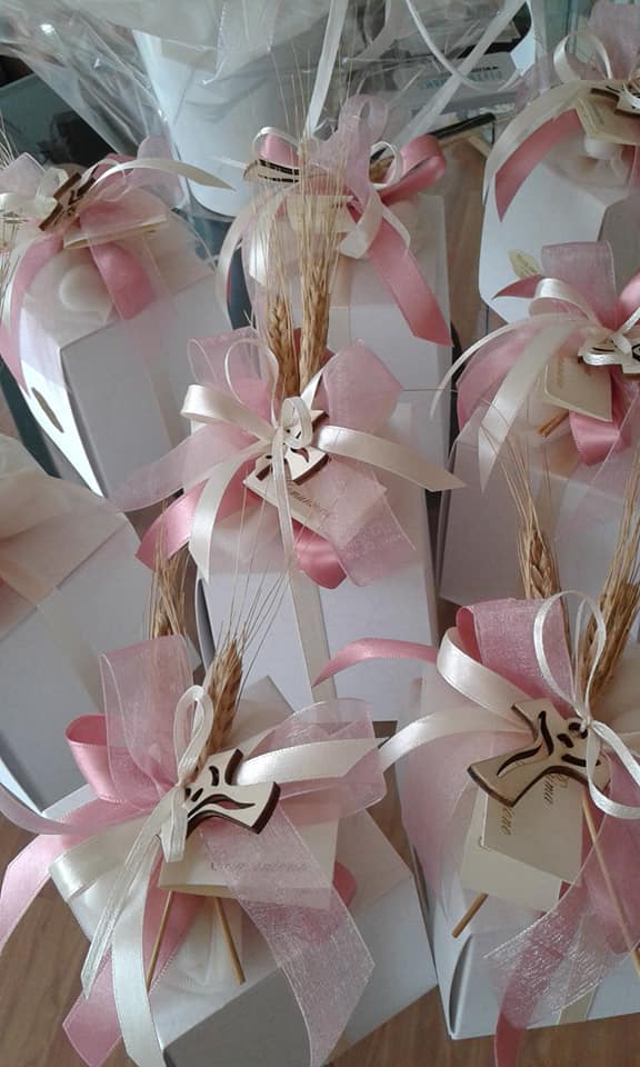 bomboniere con confetti per battesimo