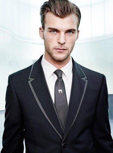 modello per abiti da sposo