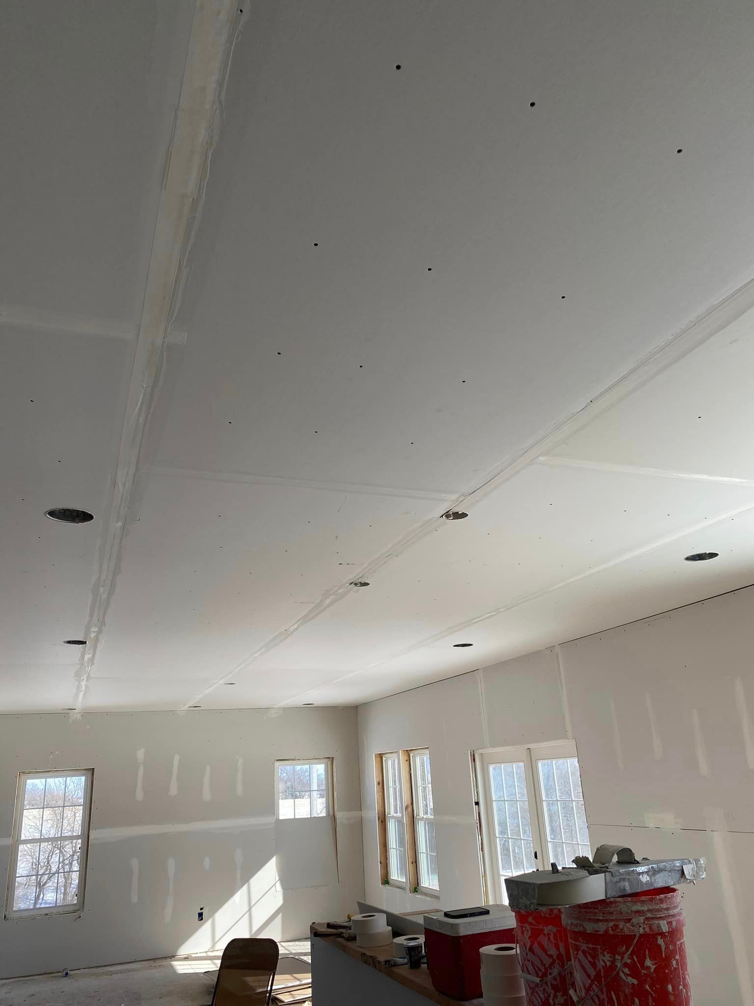 A large room with white walls and a white ceiling