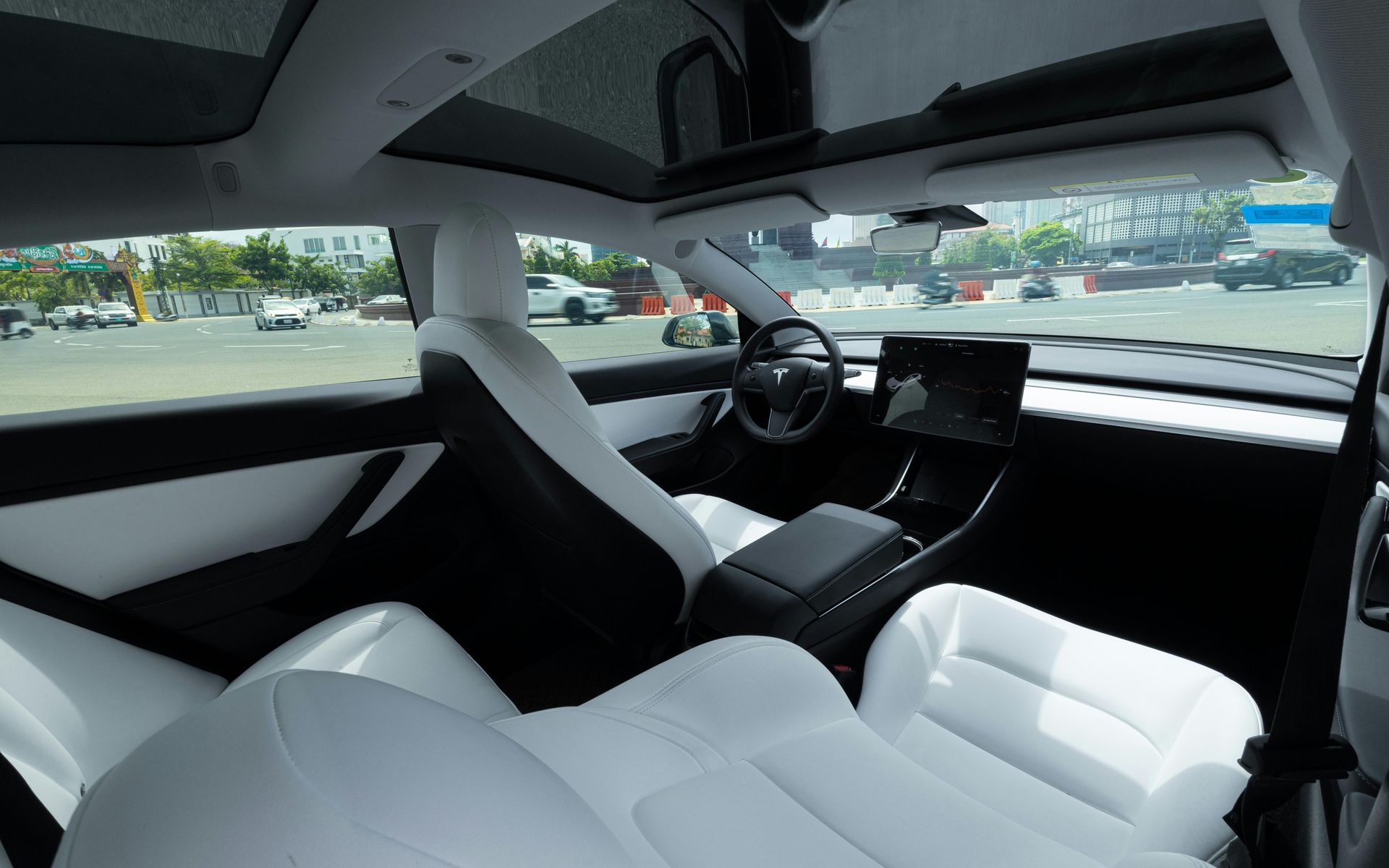 car roof perspective, white interior