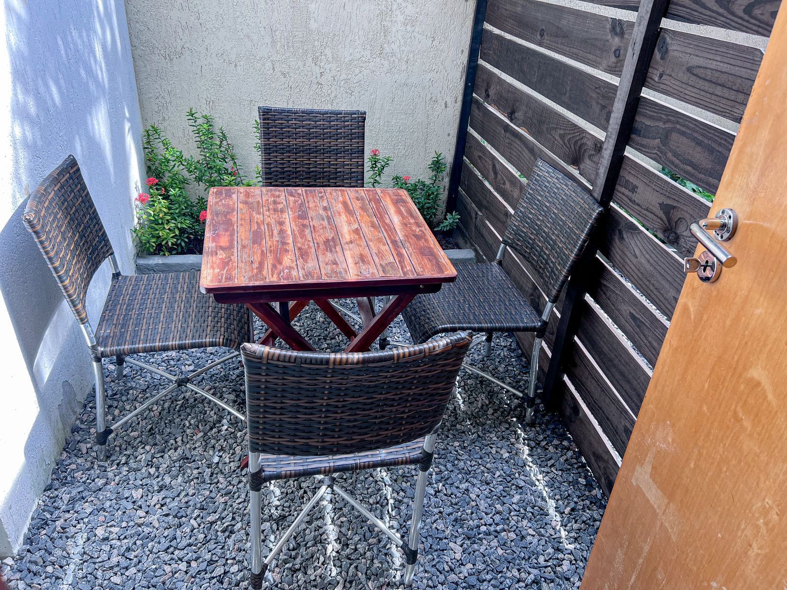 QUÁDRUPLO DELUXE COM VARANDA