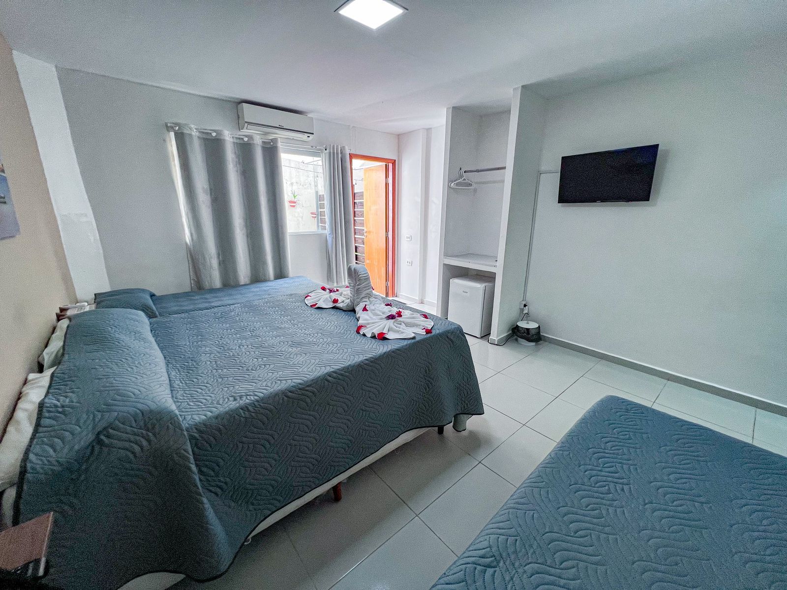 QUÁDRUPLO DELUXE COM VARANDA