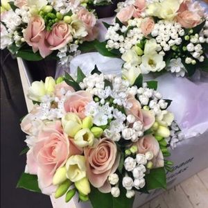 Beautiful wedding flowers 