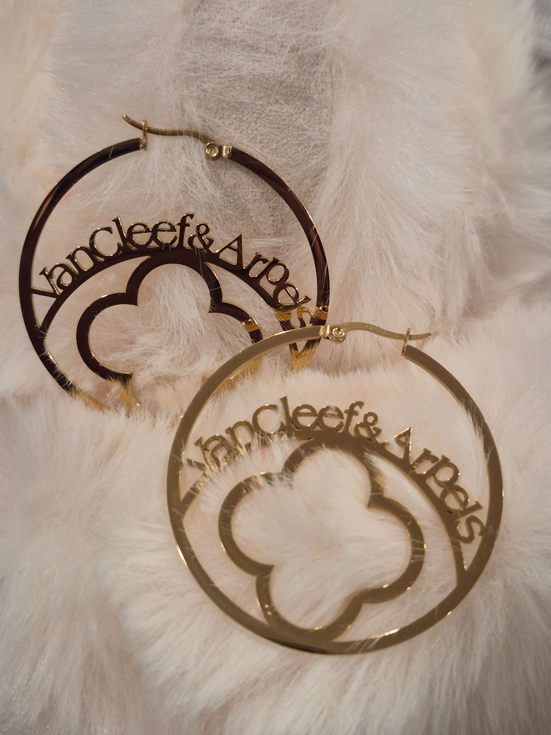 Vancleef inspired gold