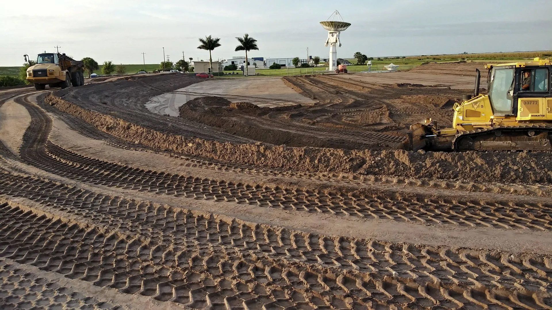 Excavating Land In Large Open Area — Clewiston, FL — Ridgdill & Son