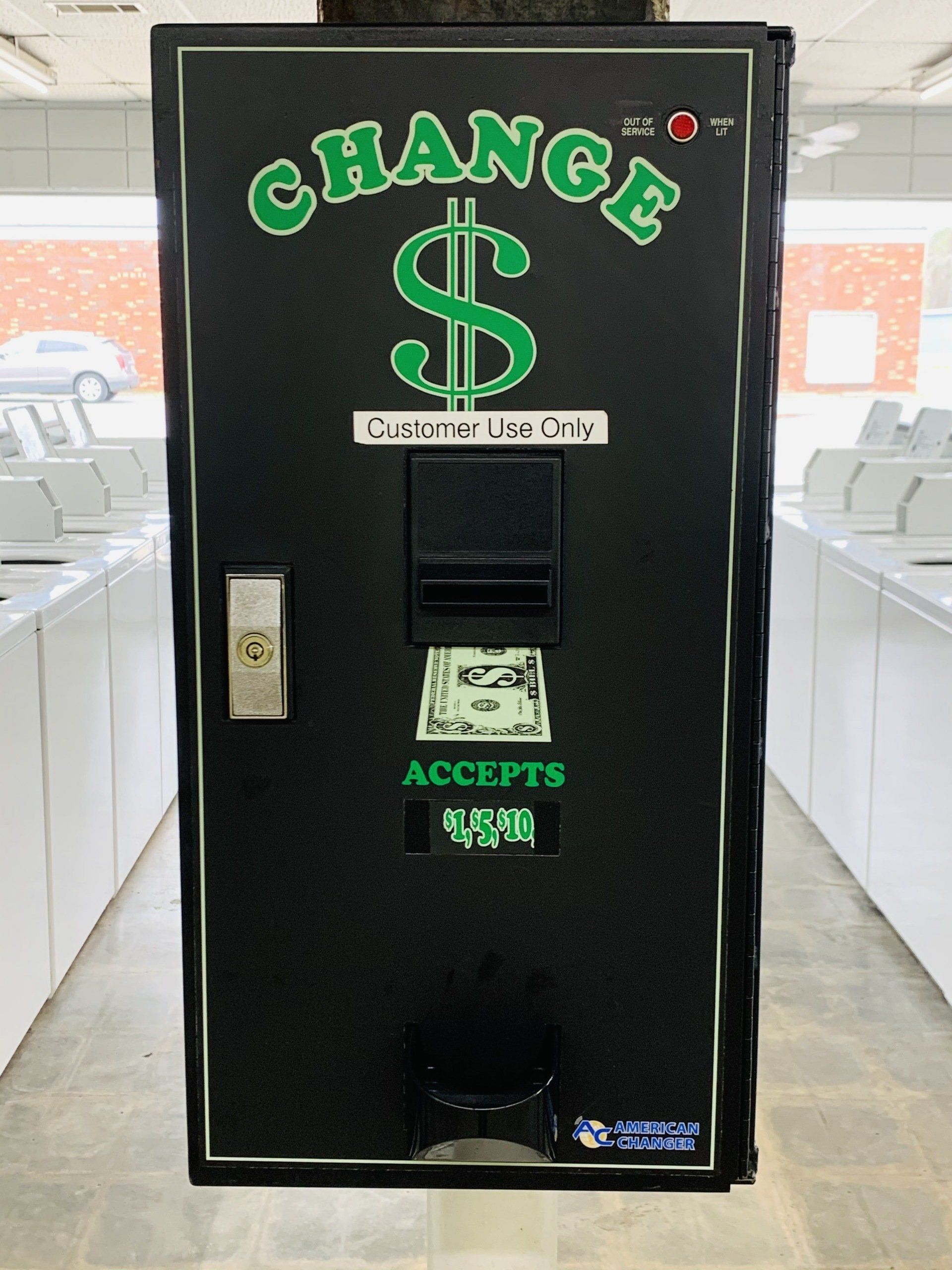 Change coin — Pine Bluff, AR — Purnell's Mini-Storage & Coin Laundry