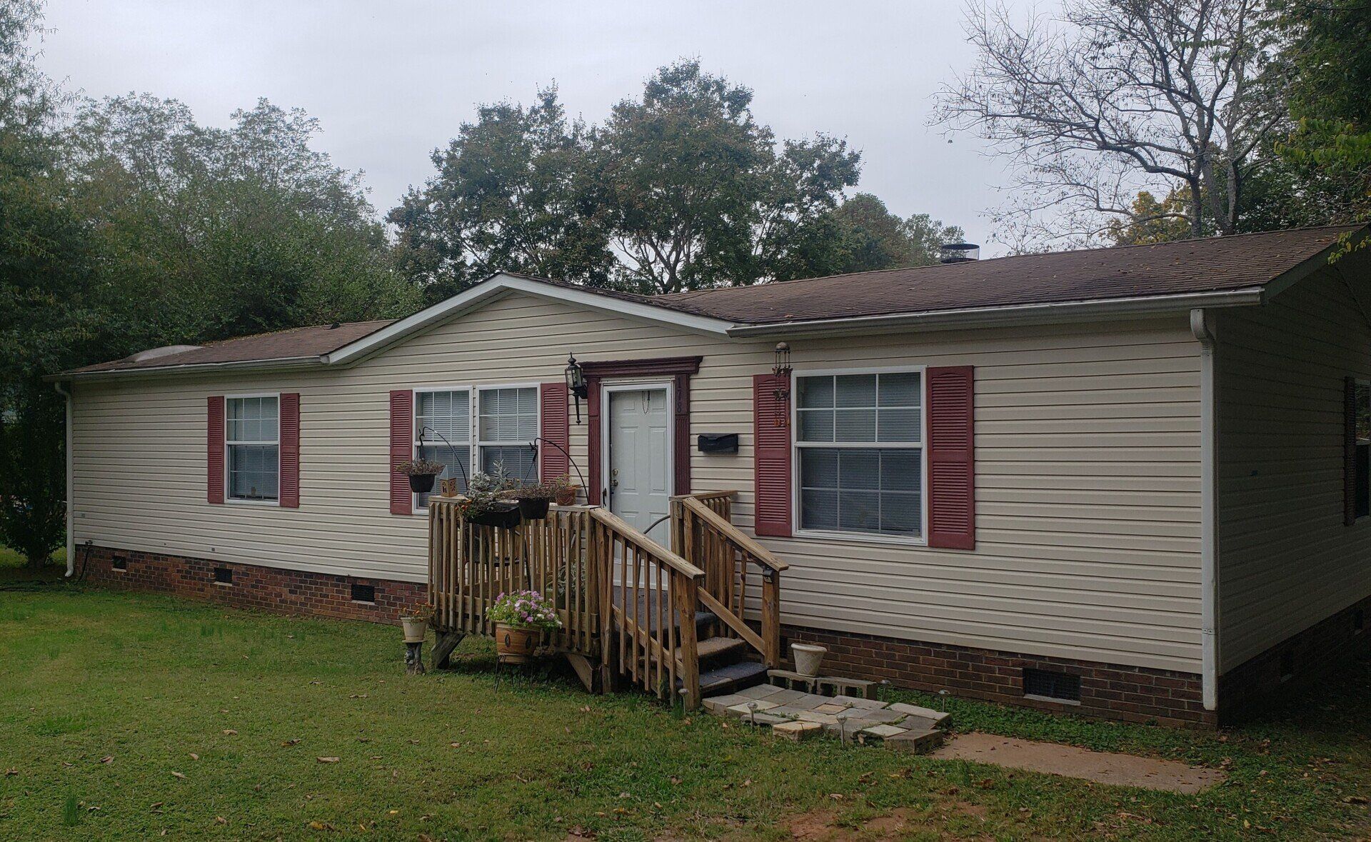 178 Hobson Drive exterior