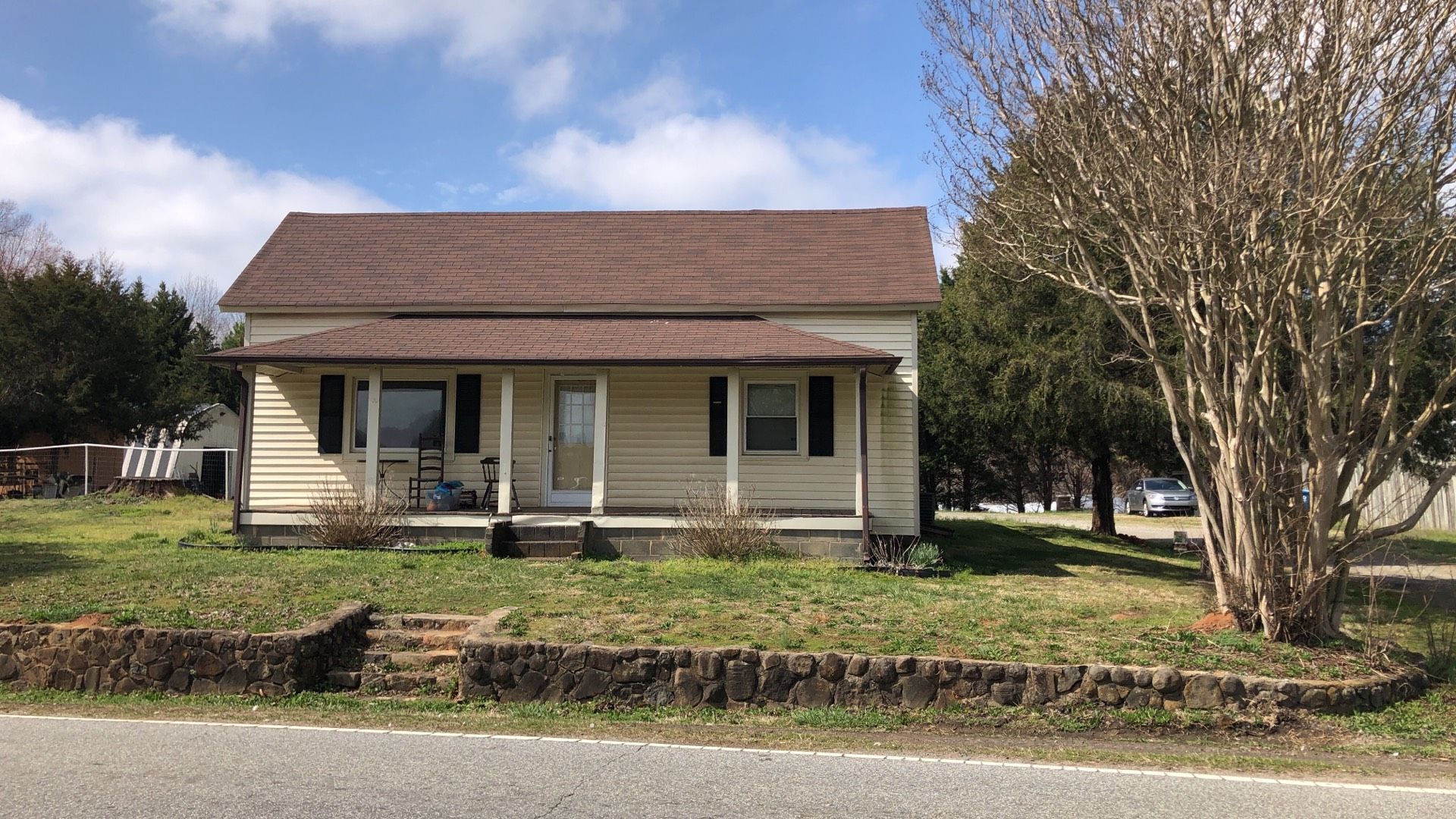 4294 Highway 801 South exterior