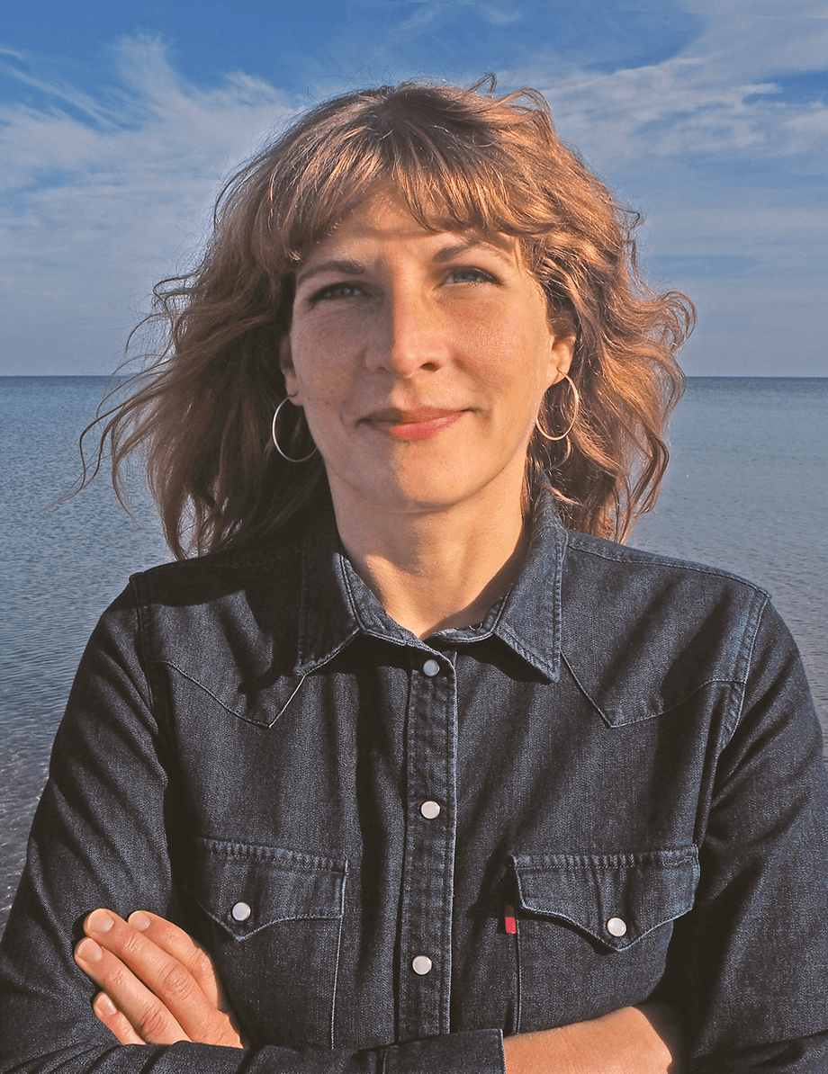 Kathrin Göbel Portrait draussen