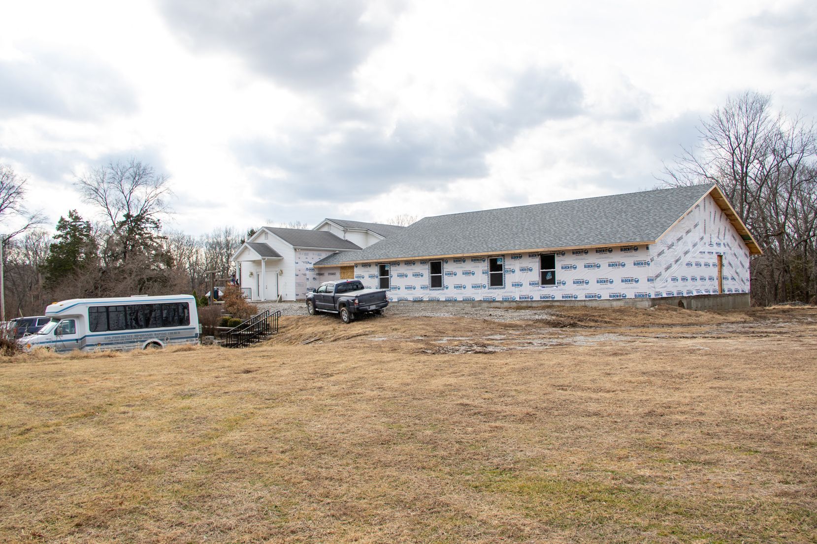The new addition to the Log Providence church in construction.
