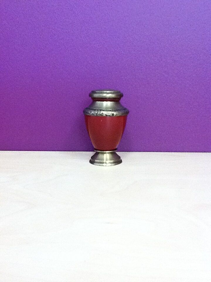 Keepsake Miniature Urn (screwtype) - Auburn – Funeral tributes in Rockhampton, QLD