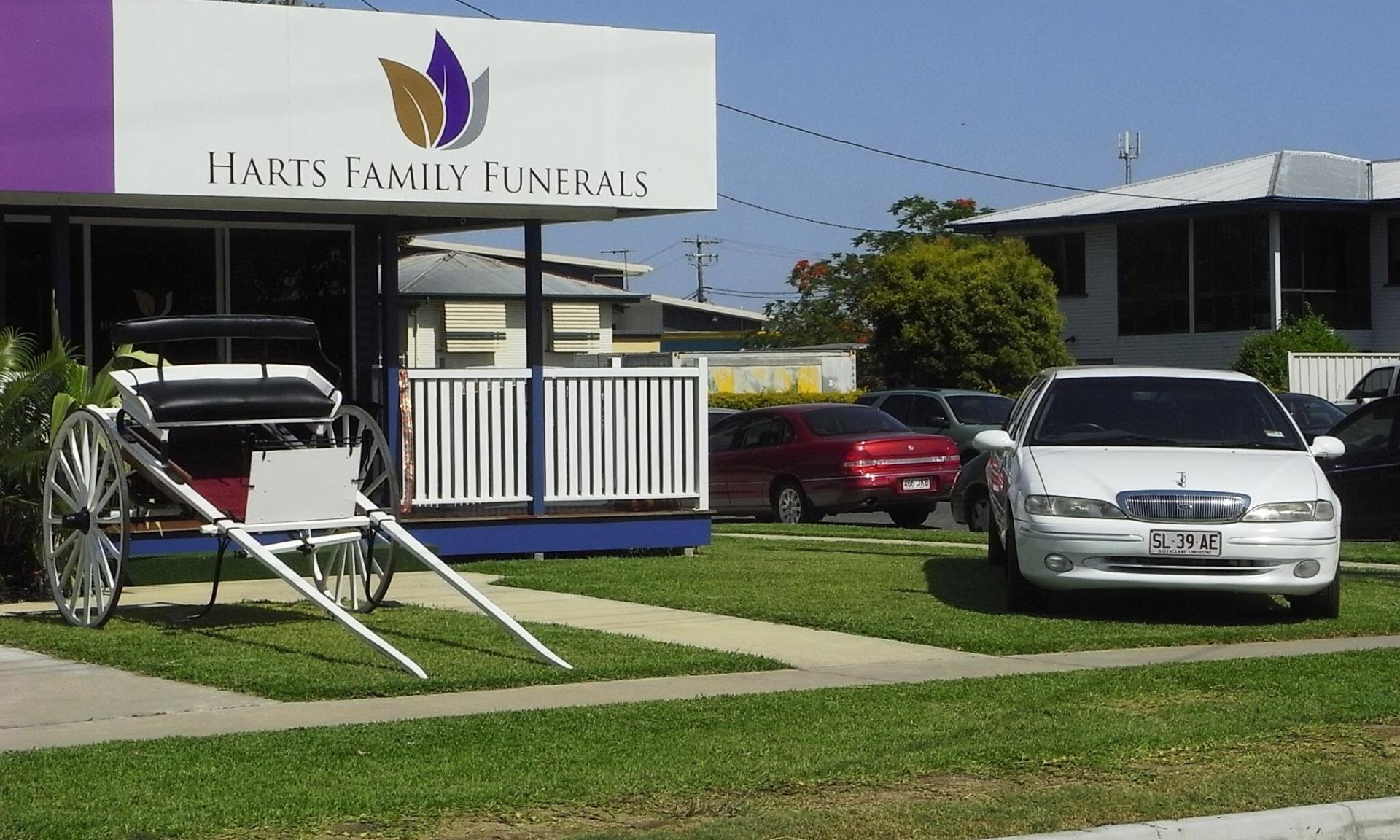 2009_11 Harts funerals opening 002 – Funeral tributes in Rockhampton, QLD.
