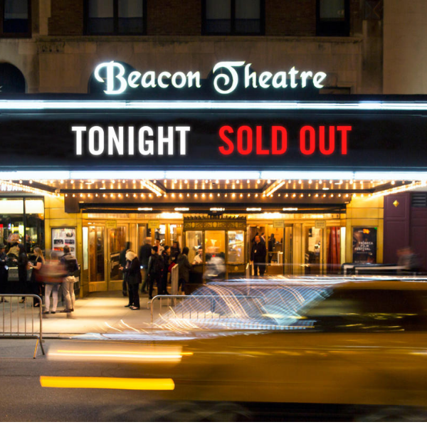 Exterior of the Beacon Theatre, the most famous theatre in the Upper West Side