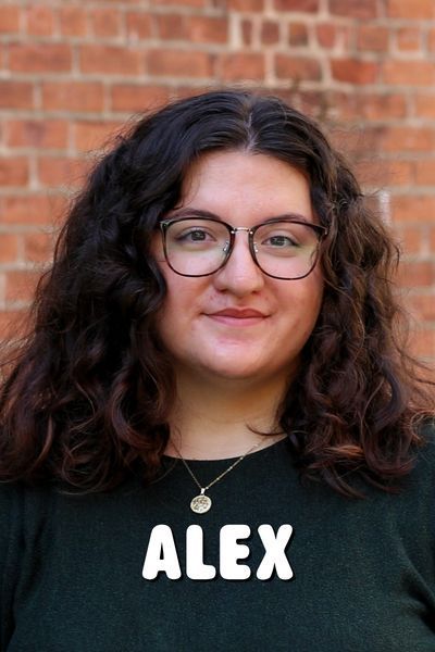 Alex Strimbu headshot, tour guide at Tasty Tours NYC