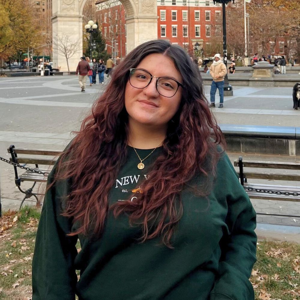 Alexandra Strimbu is the Tour Director at Tasty Tours NYC