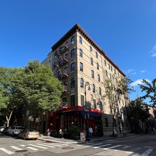 FRIENDS apartment building at 90 Bedford Street in Greenwich Village