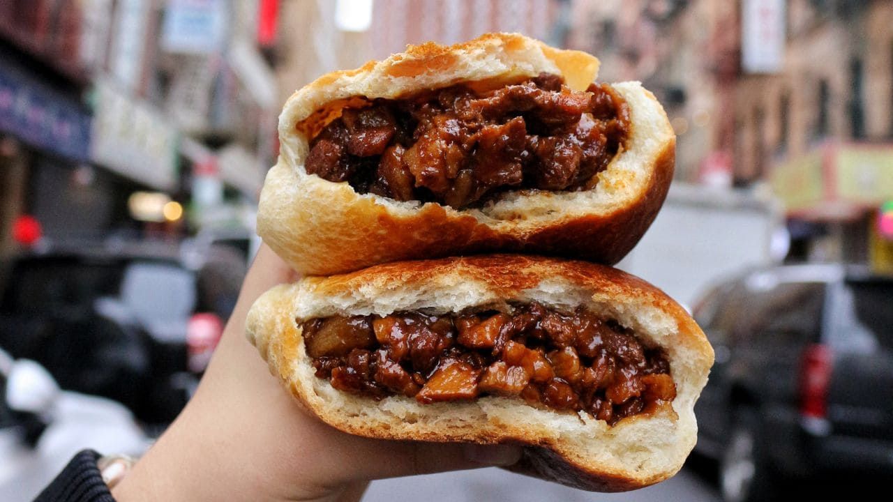 Watch the Chinatown and Little Italy Food Tour NYC video