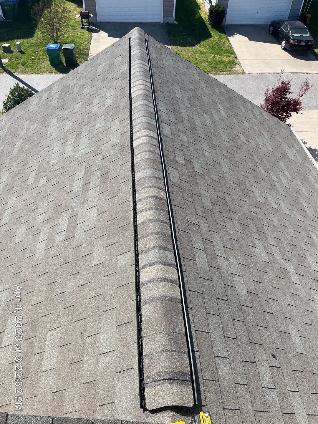 Image of repaired ridge cap on Richmond VA home.
