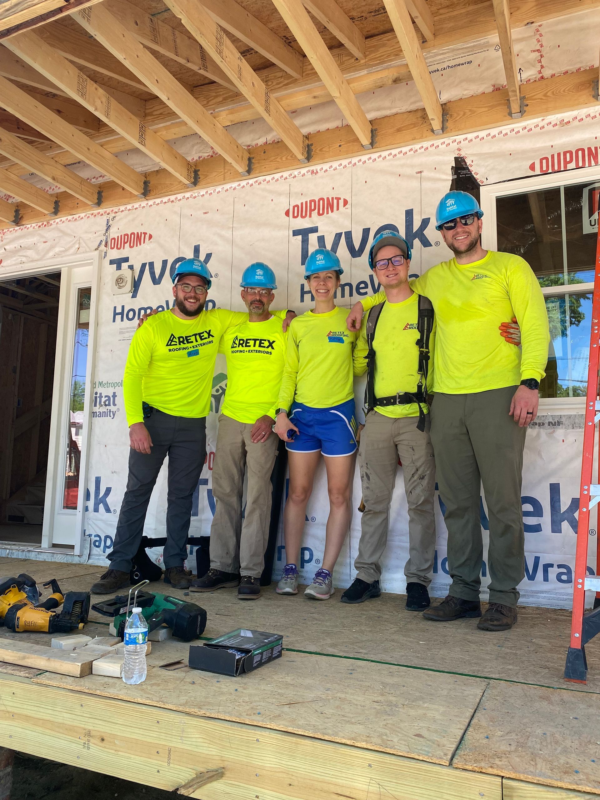 Image of the RETEX team volunteering with Richmond Habitat for Humanity in April 2023.