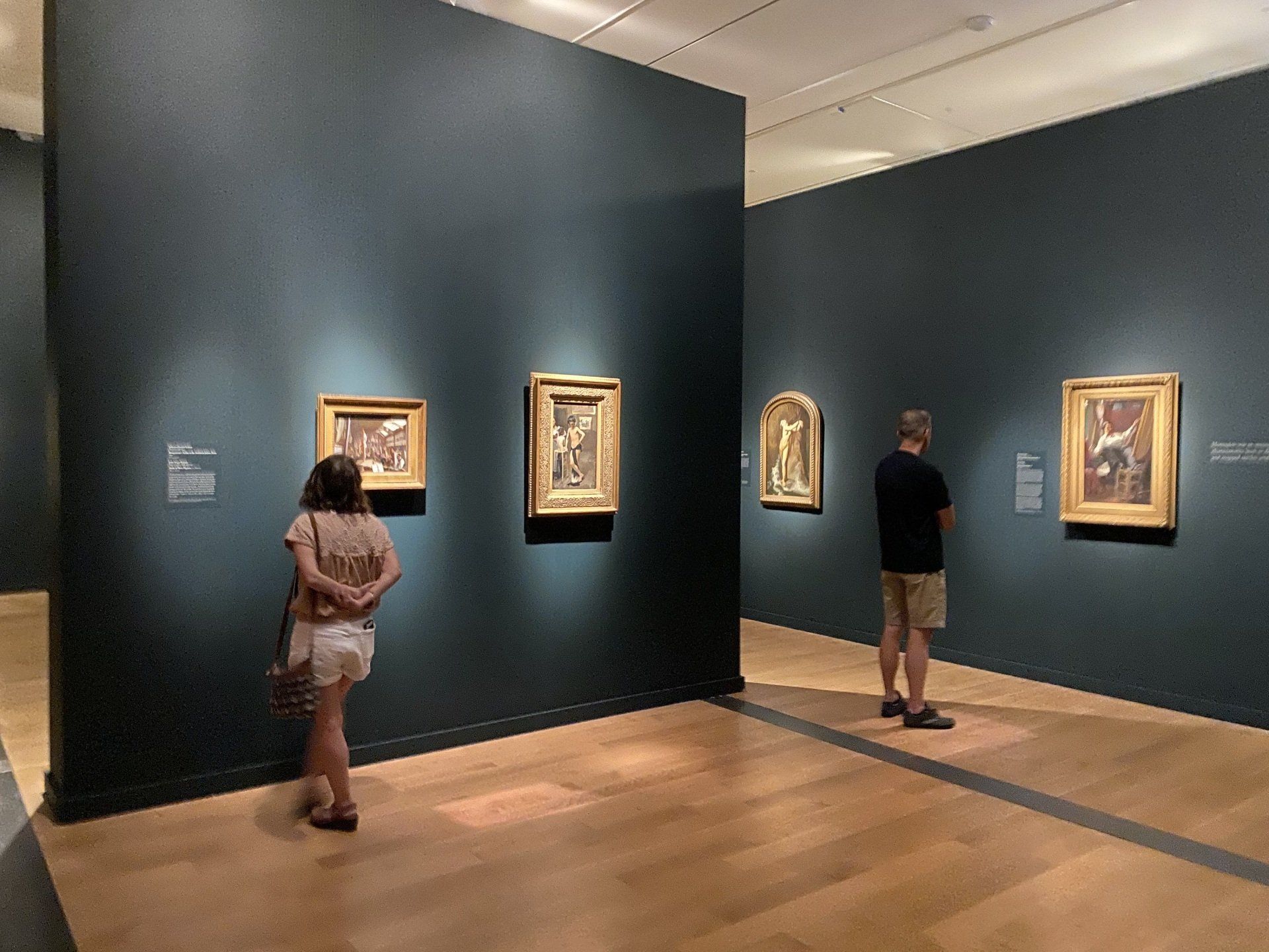 A photo of visitors admiring paintings at the Virginia Museum of Art. Taken by RETEX's Katelyn Lewis.