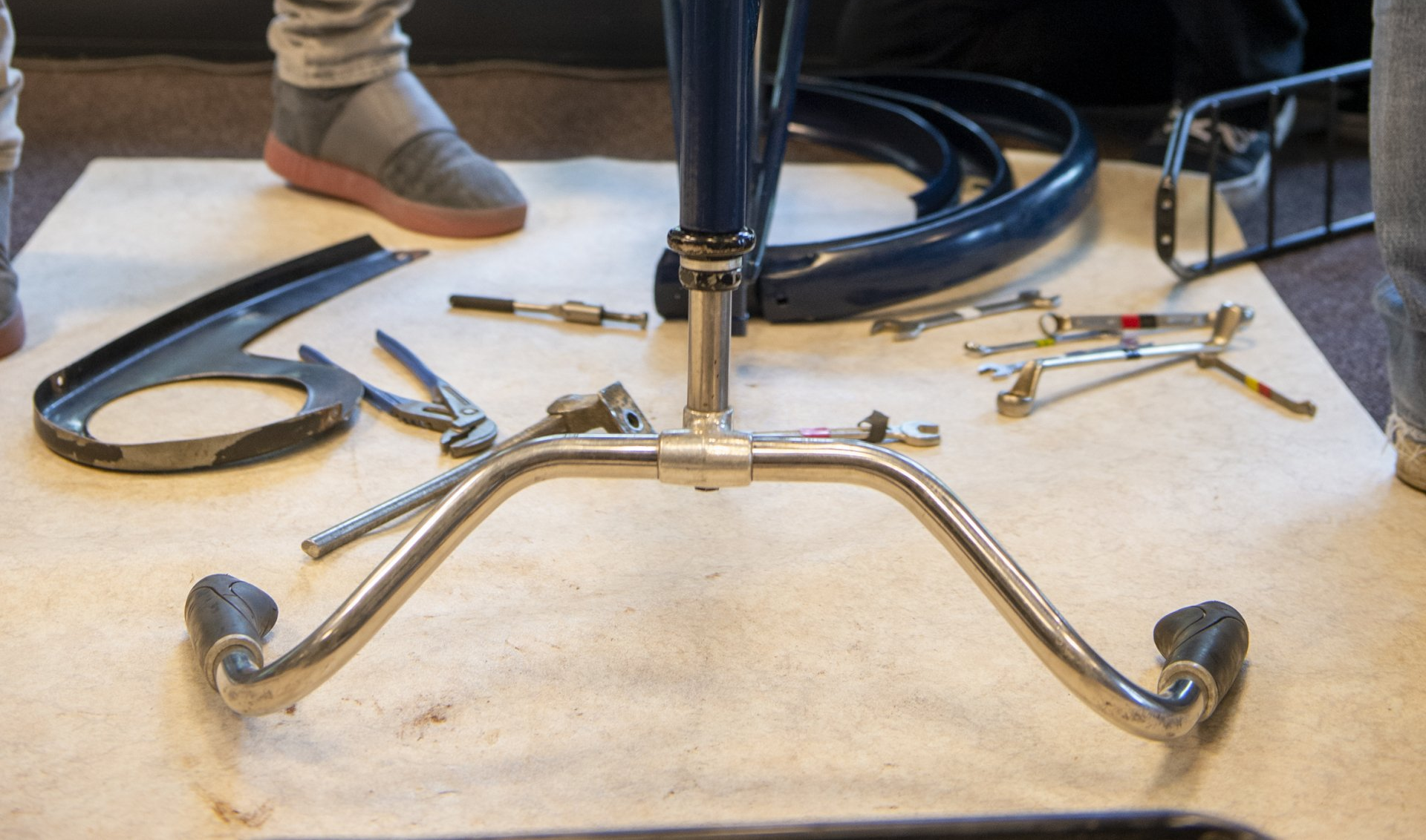 Met het team een fiets bouwen