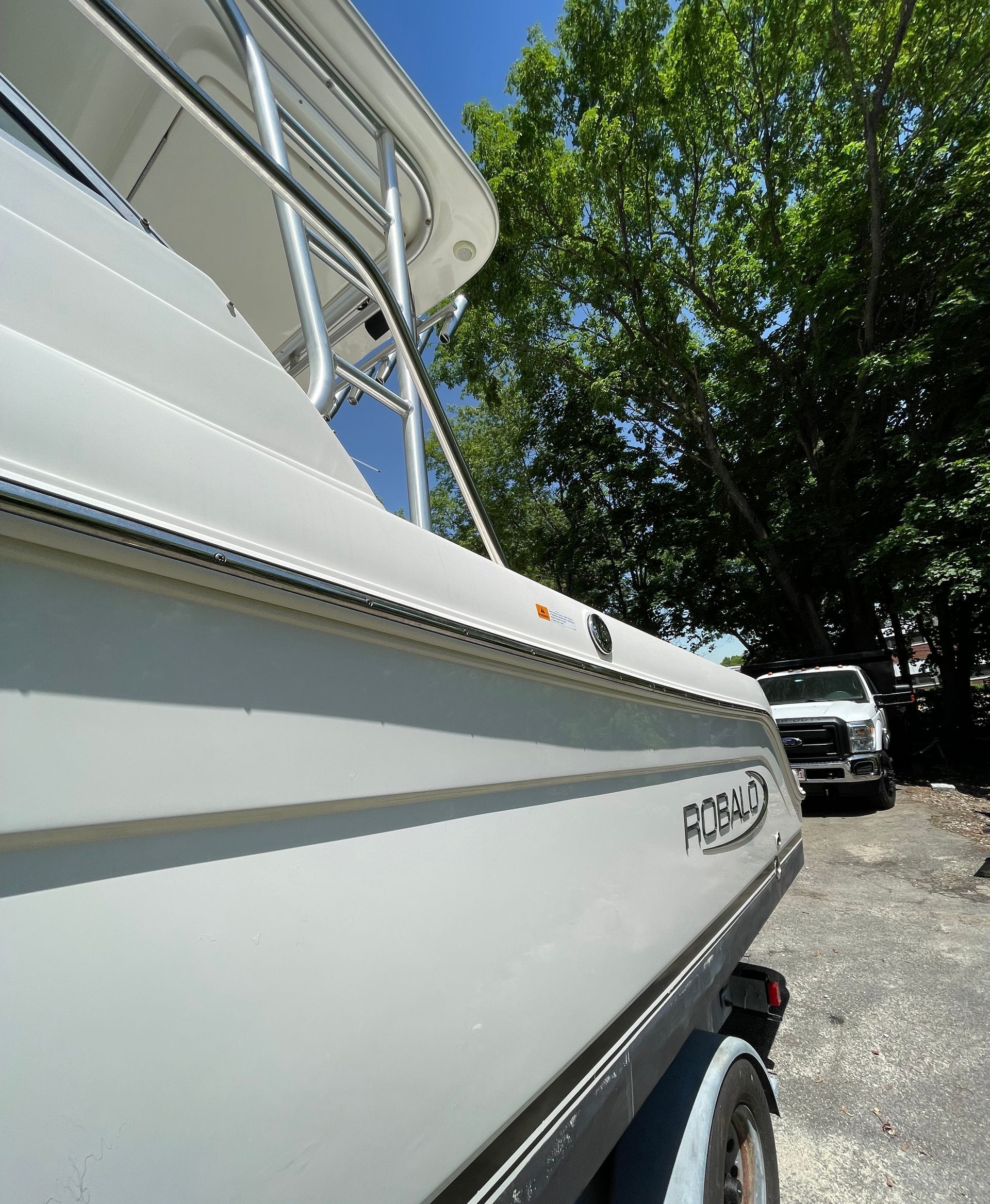 24' Robalo Complete Detail