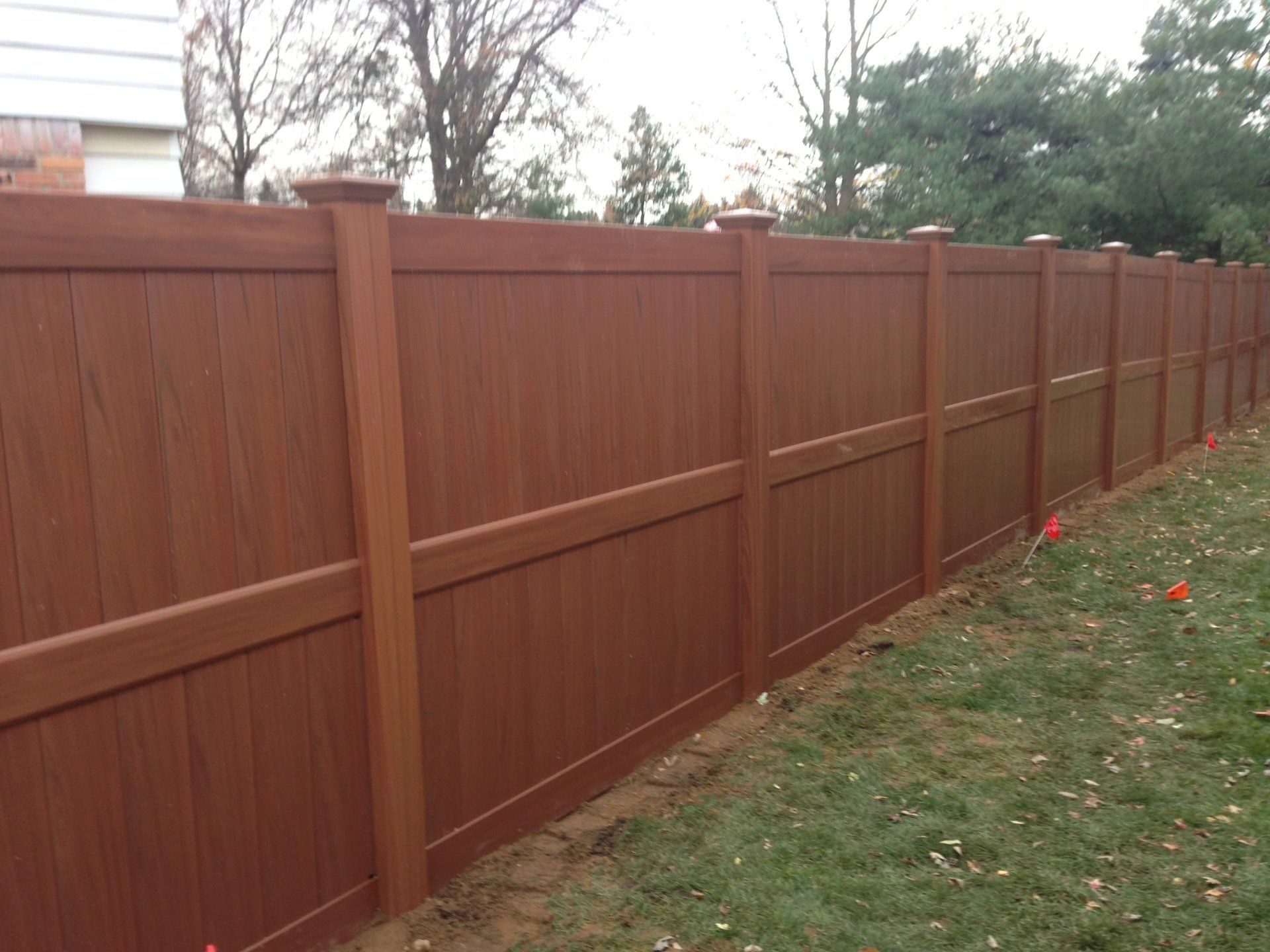 Durable Vinyl Fencing ─ Vinyl Fencing in Township, MI