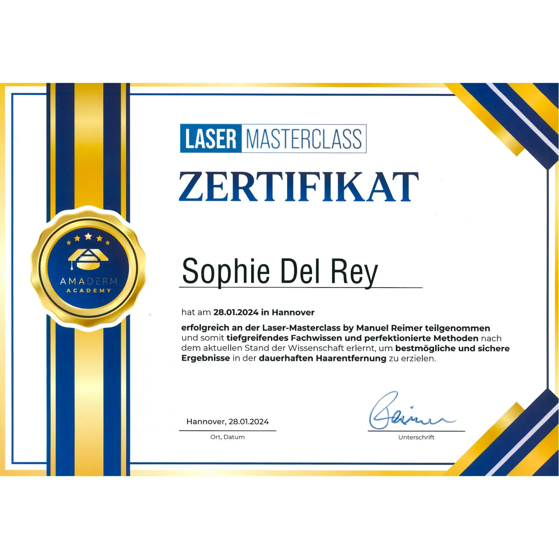 Certificaat voor Sophie Del Rey van Laser Masterclass, blauw en goud ontwerp.