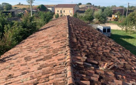 retejado y cambiar tejas rotas en Guadalajara