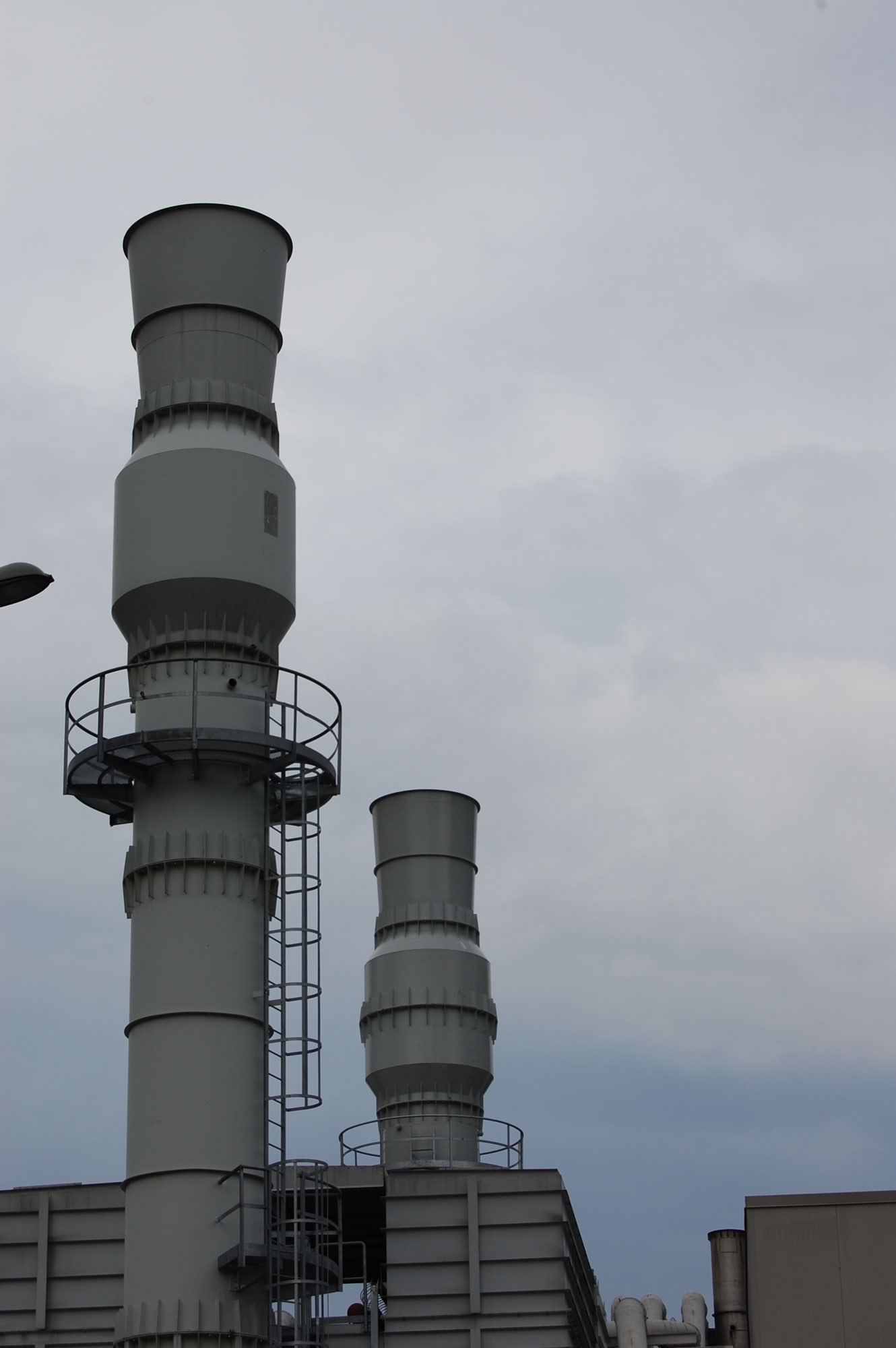 silenziatore cilindrico verticale