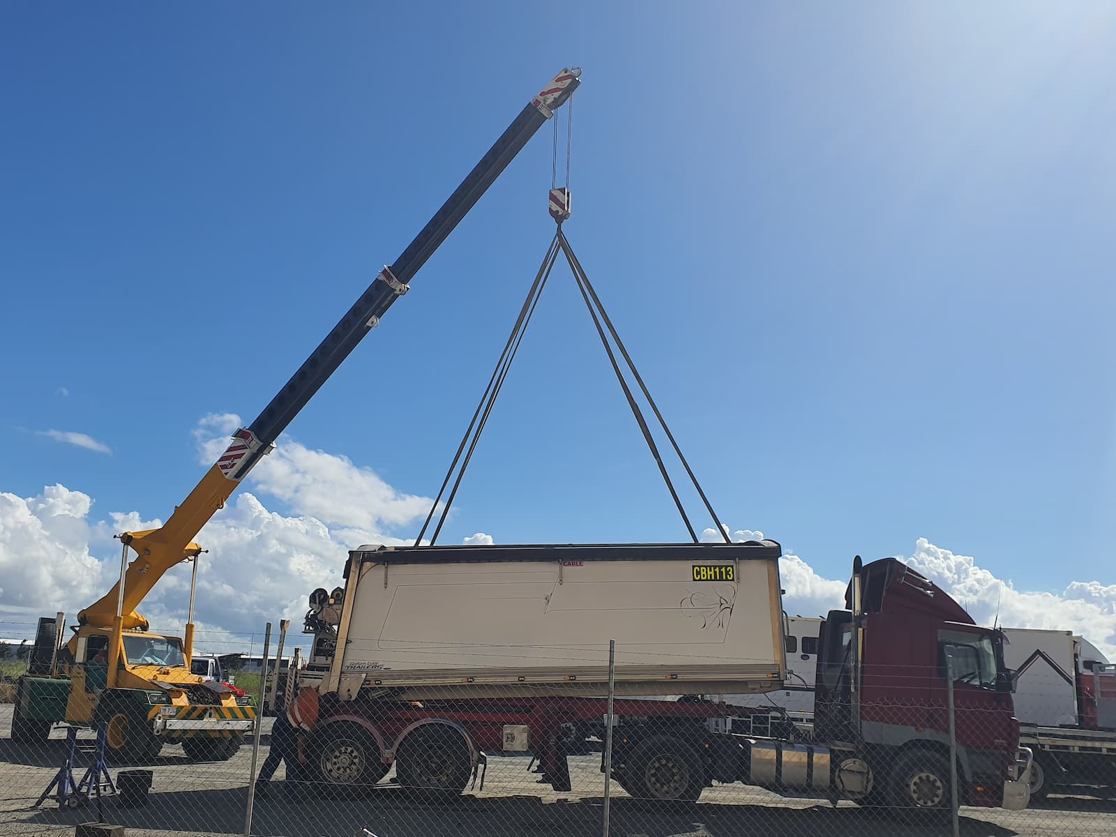 Lifting Tipper Body Back onto Trailer — State Wide Lift & Shift in Paget, QLD