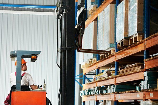 Enseñanza en el manejo de montacargas