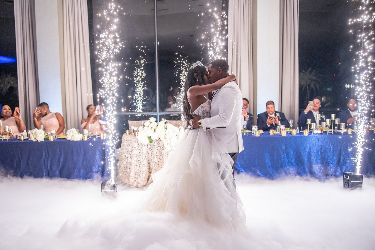 First Dance with Spakelers