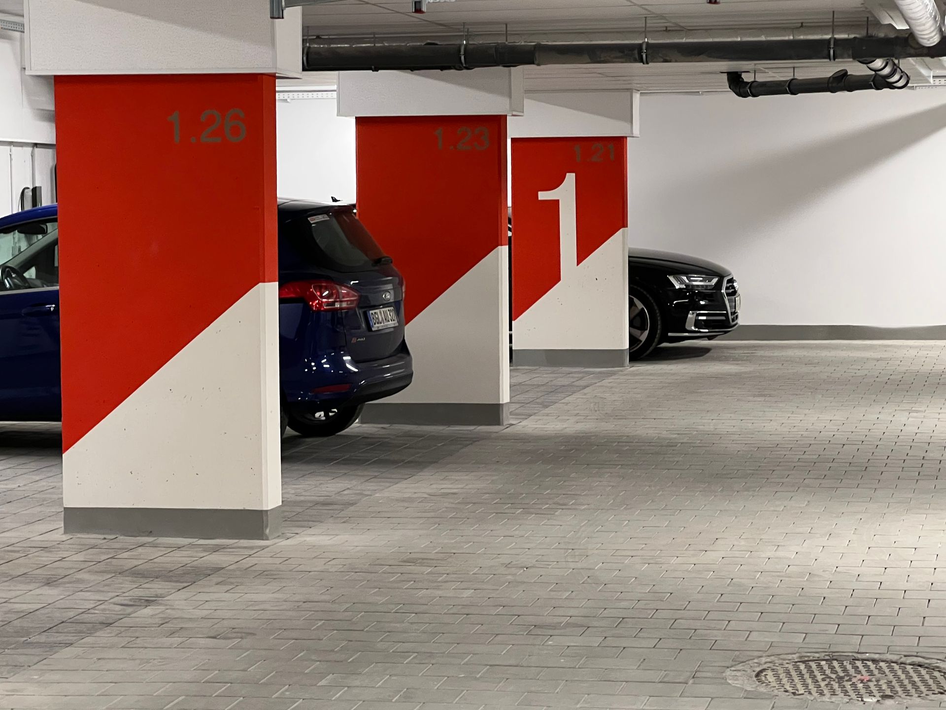 Referenz - Malerarbeiten Tiefgarage