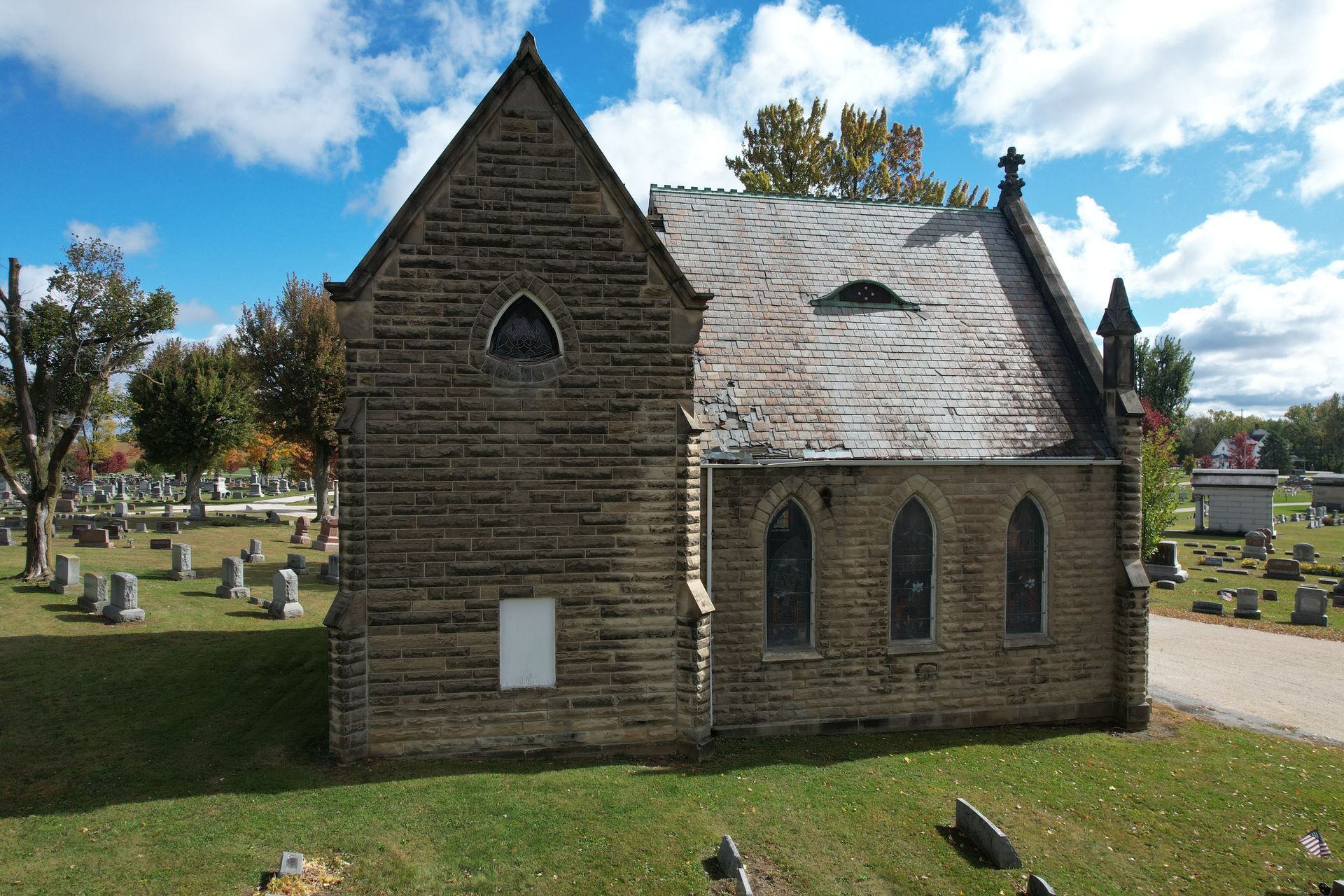 Grove Chapel side exterior