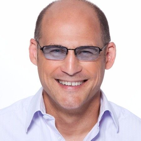 Portrait de Farid Mheir, auteur du livre AI Mindets