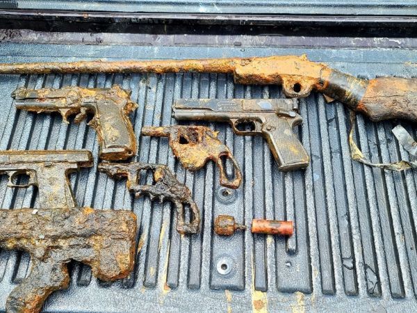 guns found magnet fishing in georgia