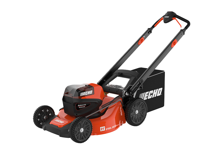 Une tondeuse à gazon Echo rouge et noire sur fond blanc.