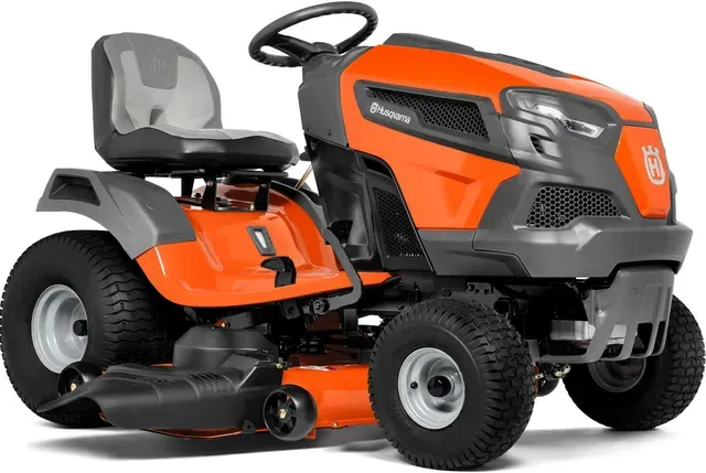 Une tondeuse autoportée Husqvarna est représentée sur un fond blanc.