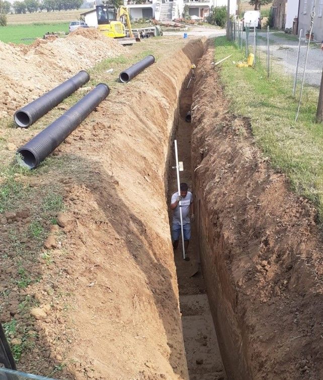 SCAVO PER SERVIZI ENEL