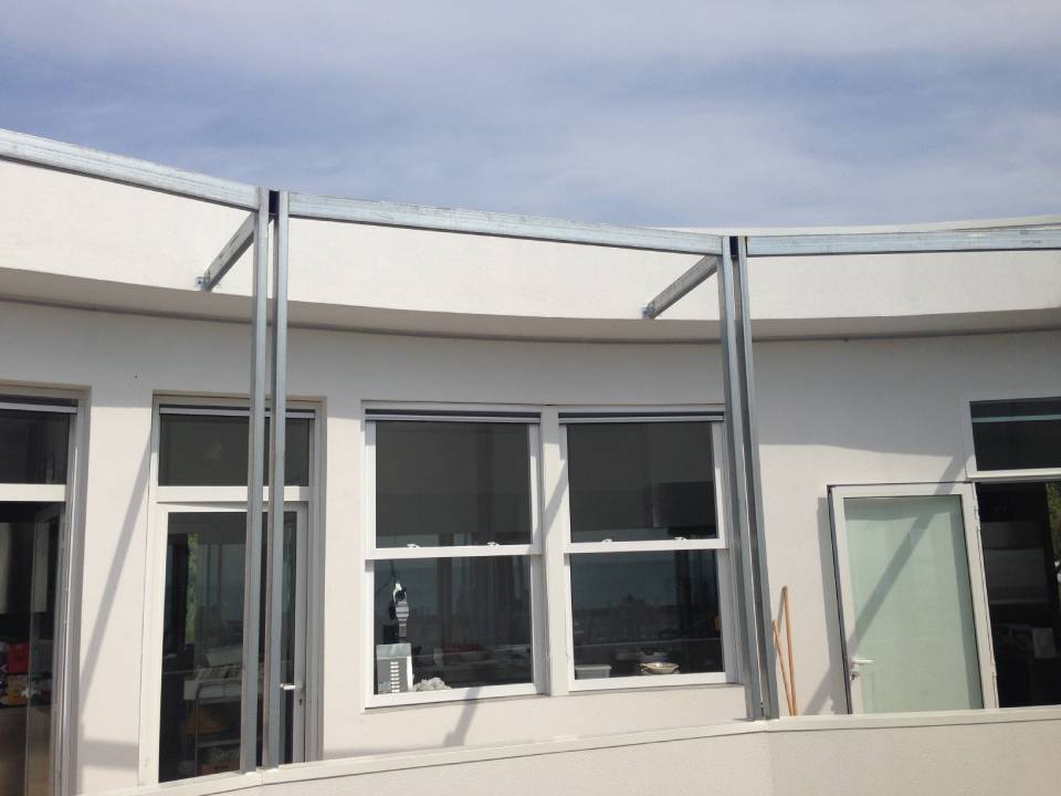 produzione di vetrate pieghevoli