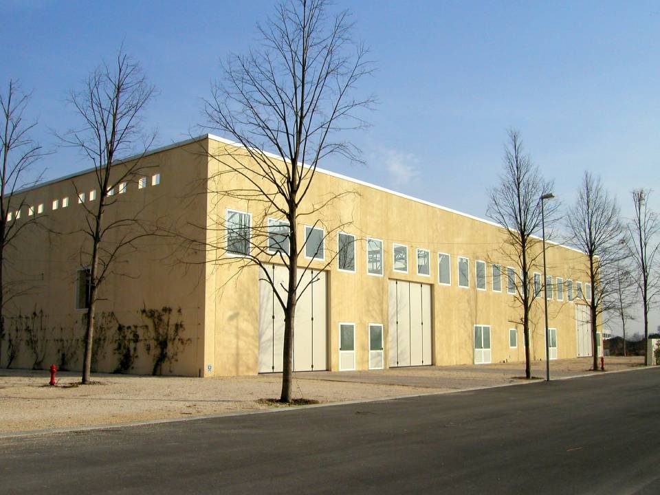 installazione di serrande metalliche