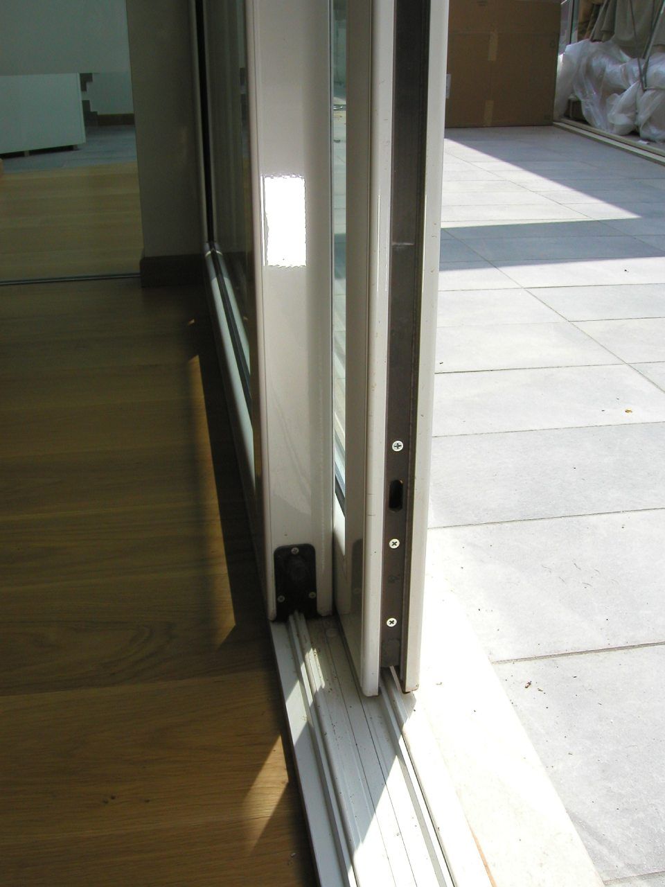 produzione di infissi in legno isolanti