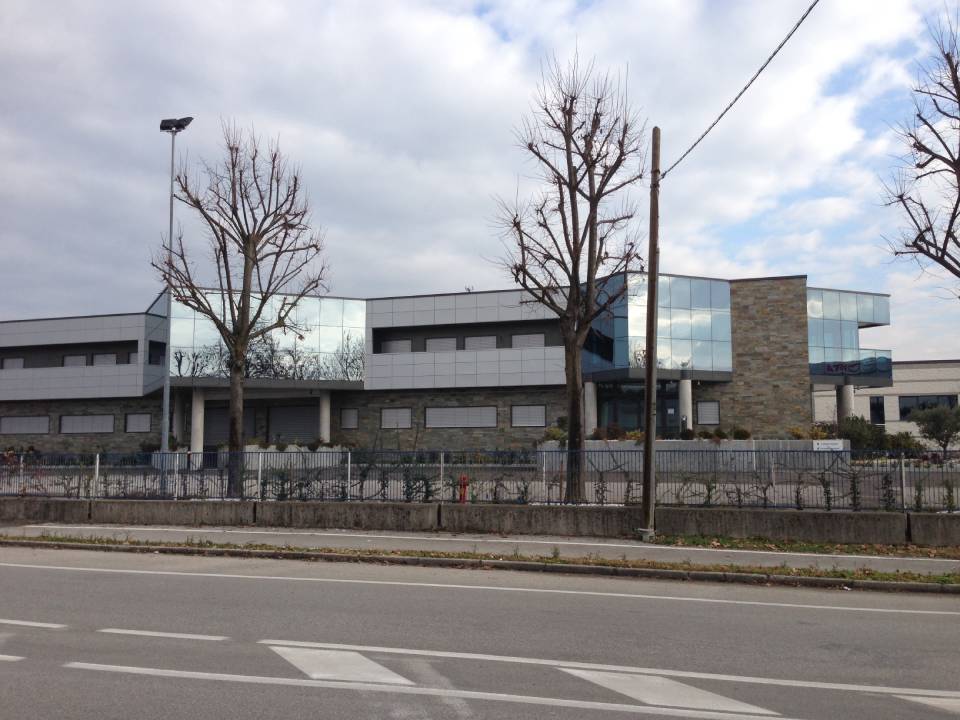 progettazione di strutture in alluminio e pietra